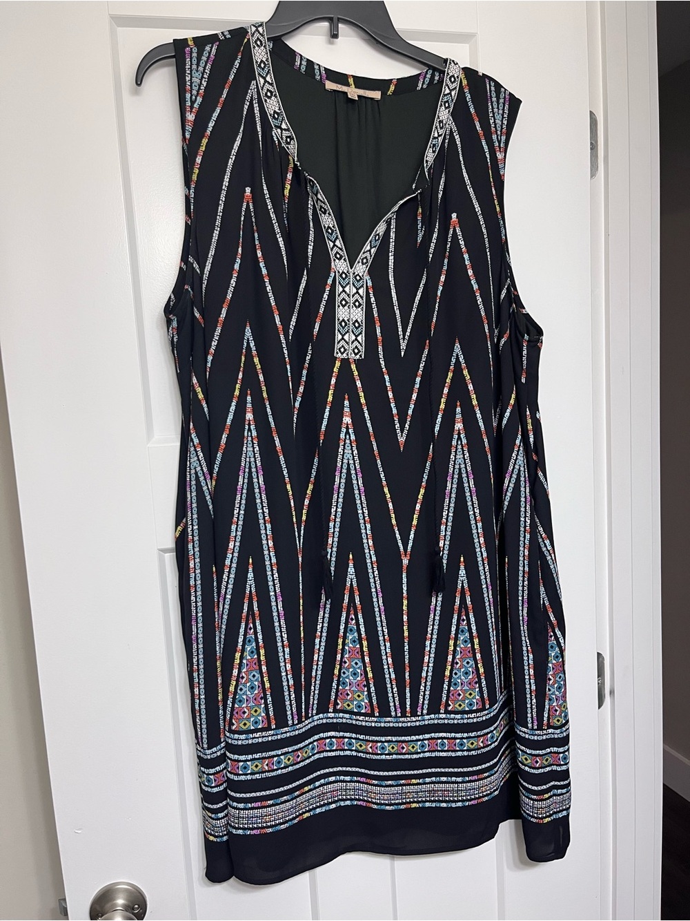 Sleeveless Black Printed V-Neck Dress